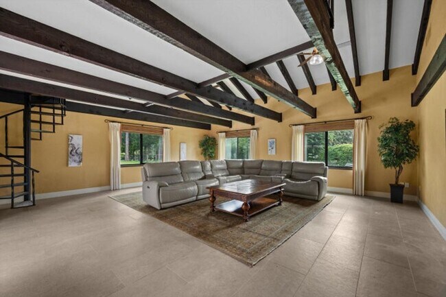 Foto del edificio - 3306 Fargo Ave