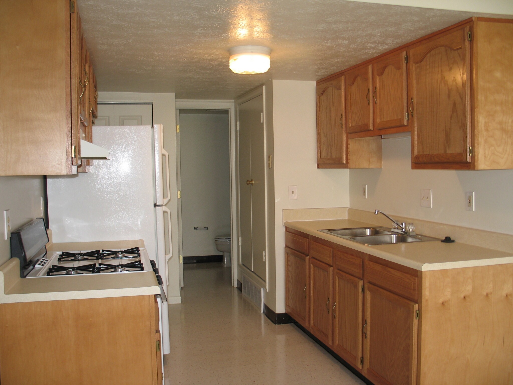 Nye Park Apartments – photo 2