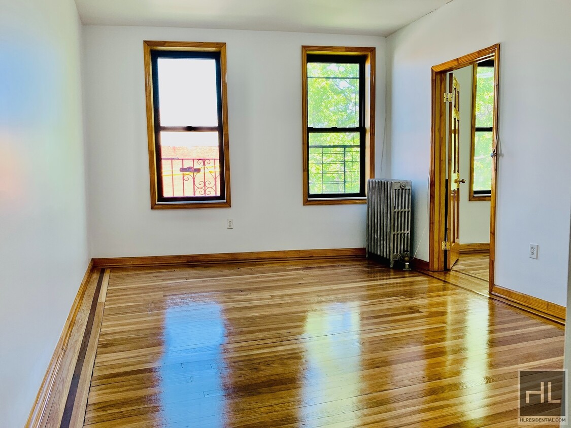 Foto principal - 6711 Fort Hamilton Pkwy
