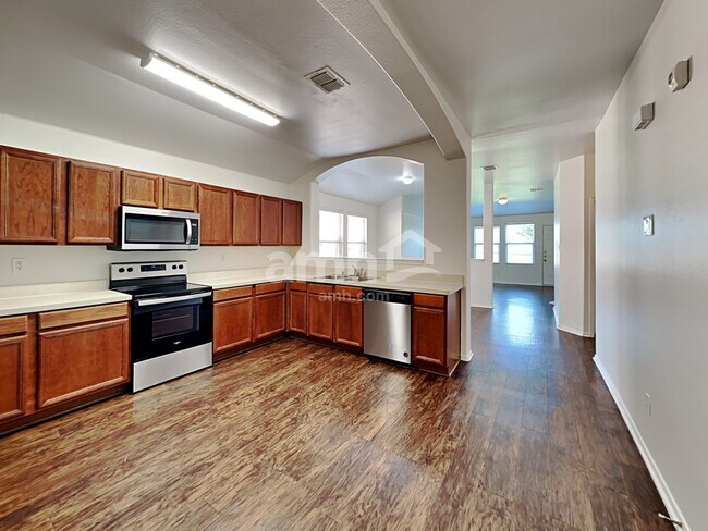 Foto del edificio - 742 Mission Ln