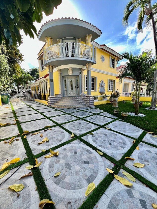 Foto principal - 1336 SW 14th St