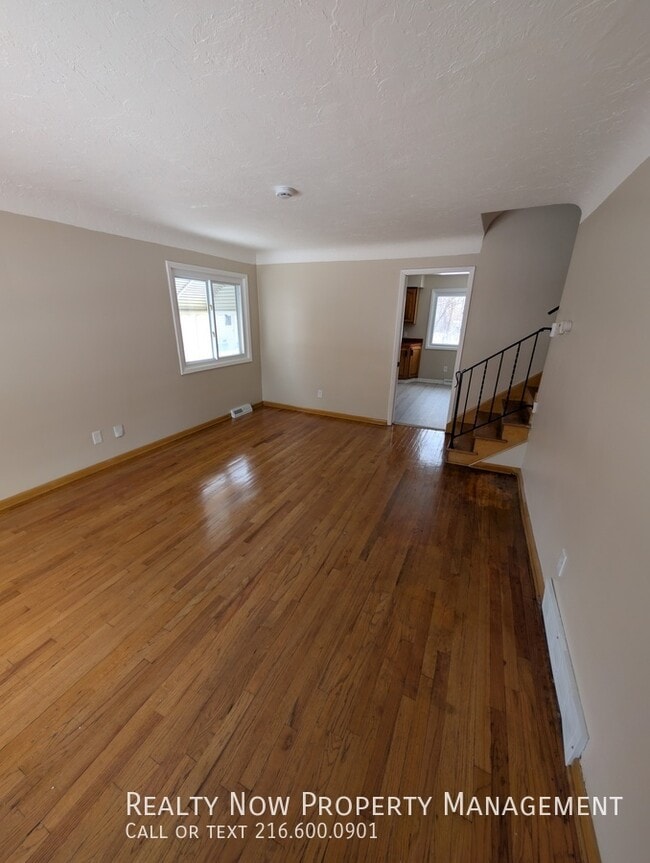 Foto del edificio - 12517 Park Knoll Dr