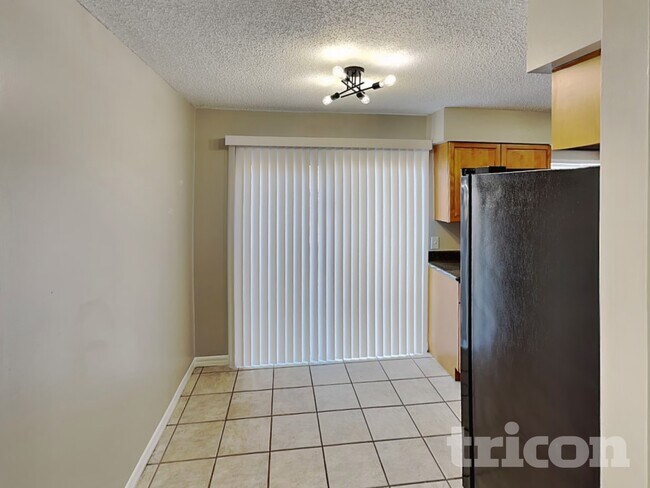 Foto del edificio - 11116 Stafford Ln