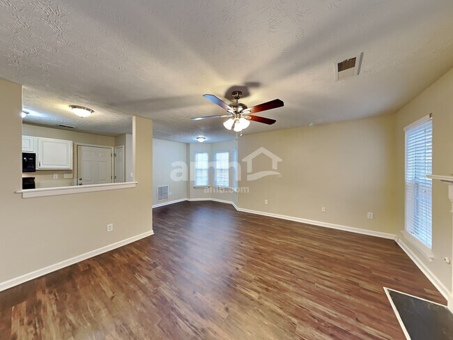 Building Photo - 3533 Shortleaf Run