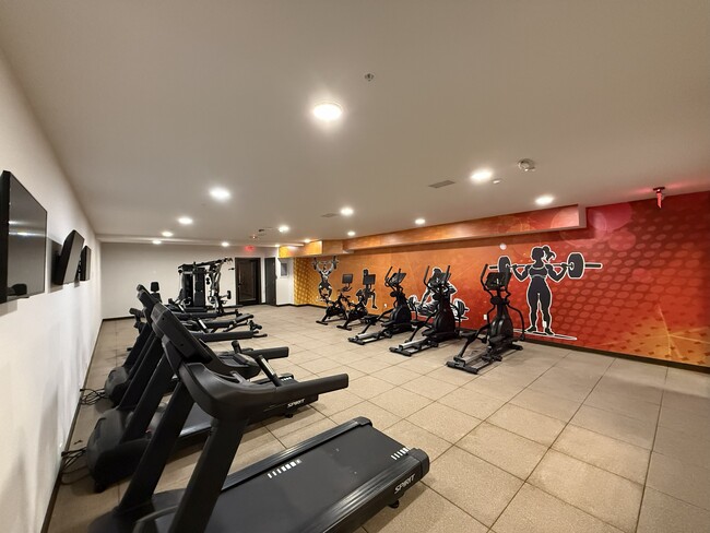 FITNESS ROOM - 228 Park Ave