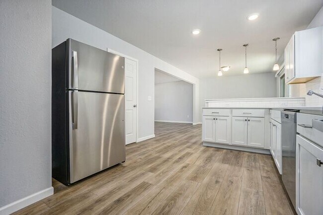 Foto del edificio - 2808 Sanderling Ct SE