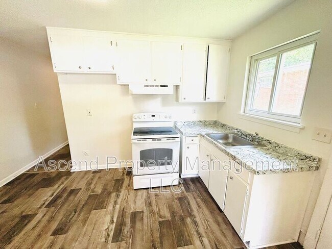Foto del edificio - 1102 N Hickory St