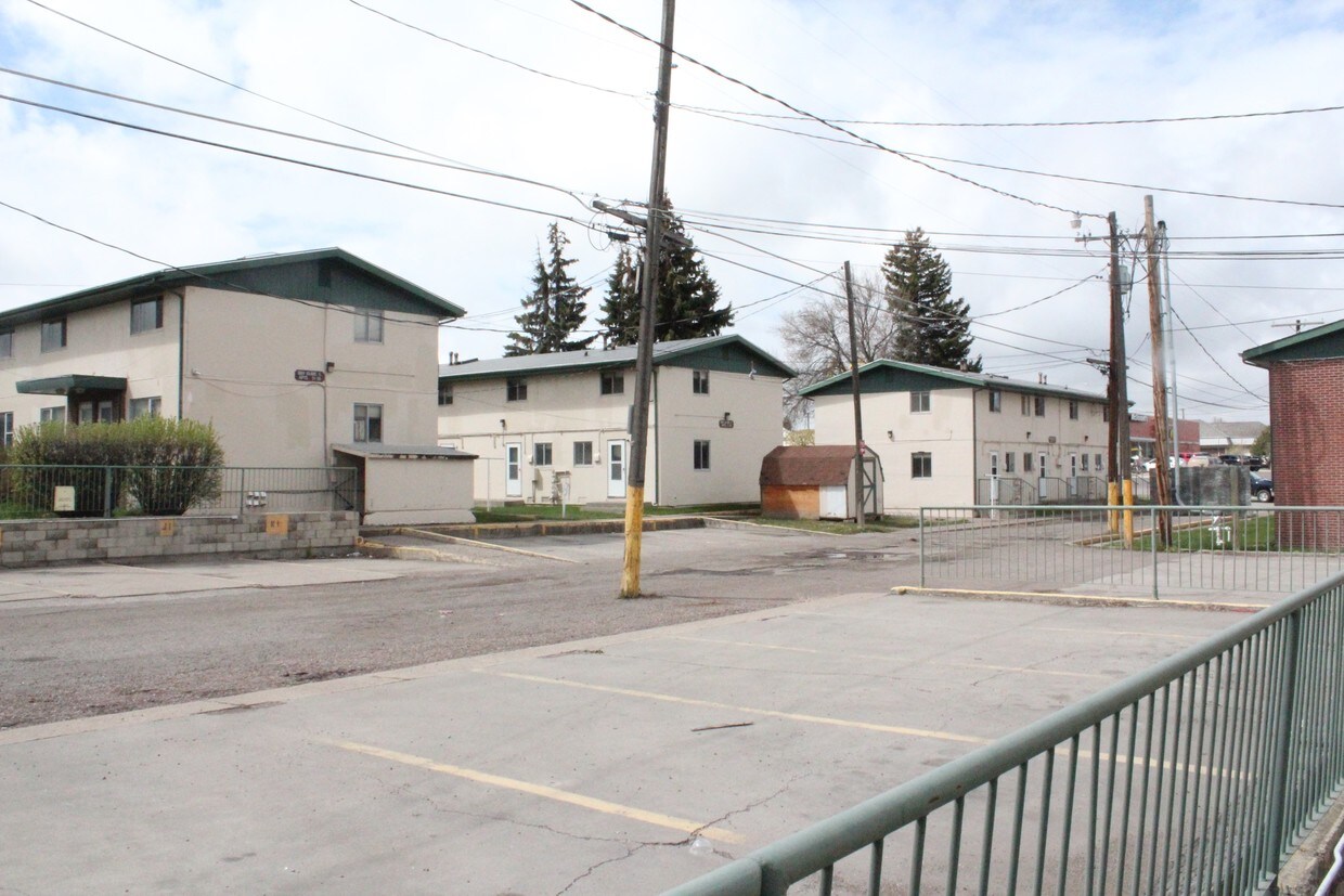 1801 10th Ave S, Great Falls, MT 59405 Apartments in Great Falls, MT