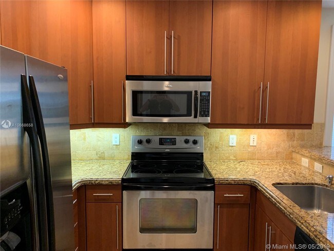 Foto del edificio - 2726 Coconut Ave