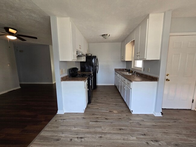 Building Photo - 6758 Seaford Dr