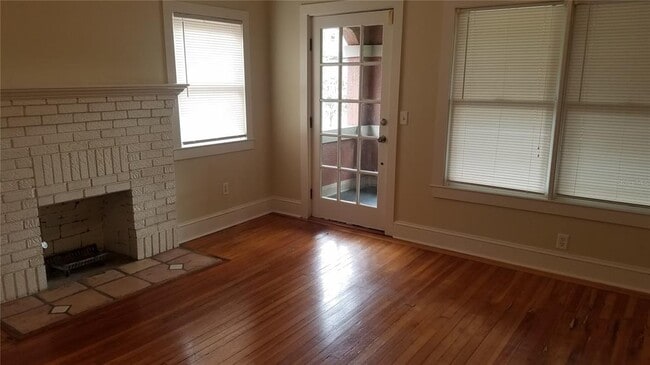 Foto del edificio - 411 E Livingston St
