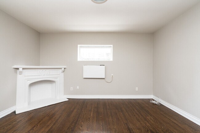 Building Photo - 81 Isabella Street