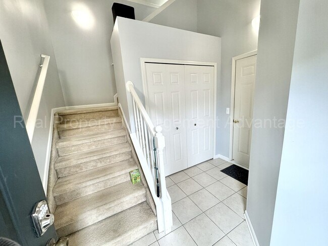 Foto del edificio - 11337 N Woods Dr