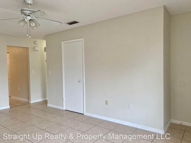 Foto del edificio - 2 br, 1 bath House - 5650 Cherry Wood Circle