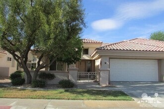 Building Photo - 78328 Desert Willow Dr