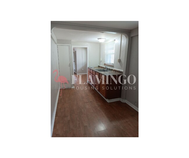 Foto del edificio - Comfortable 2-Bedroom Home with Garage & S...