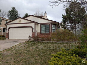 Building Photo - 8725 Boxelder Dr