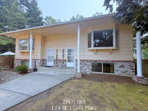 Building Photo - 120 SE 176th Pl