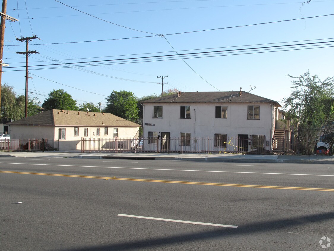 Foto principal - 3152 Del Mar Ave