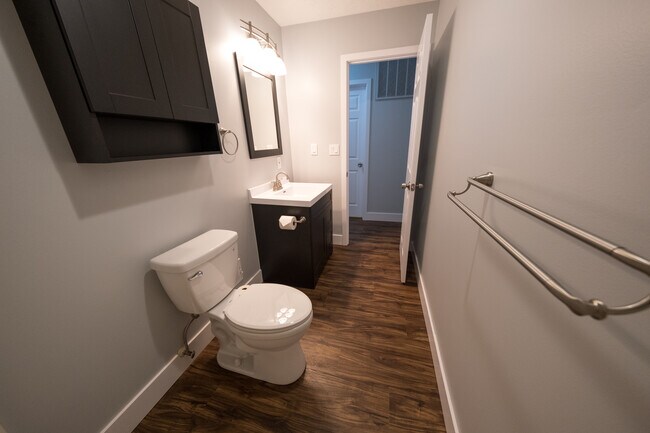 Foto del edificio - 4263 Eagle Crest Dr