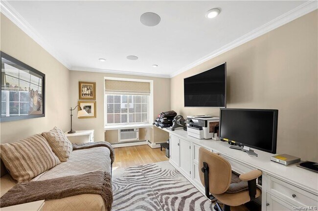 Foto del edificio - 55 N Broadway