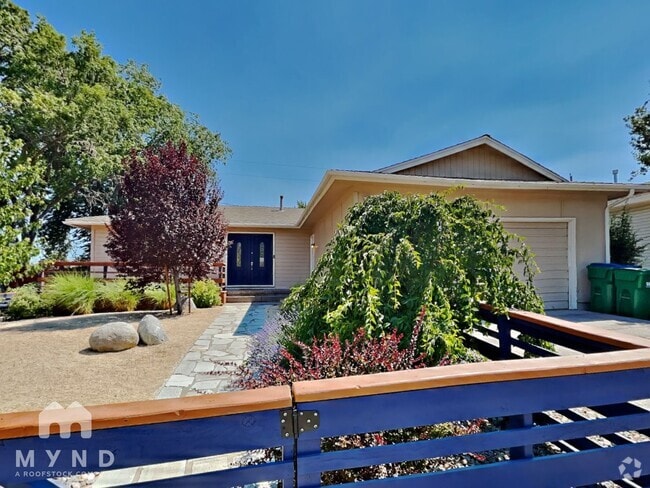 Building Photo - 3450 Pierremont Rd