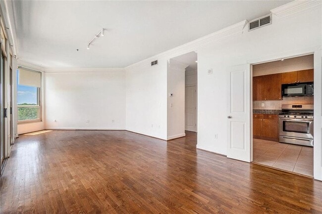 Foto del edificio - 2626 Peachtree Rd NW