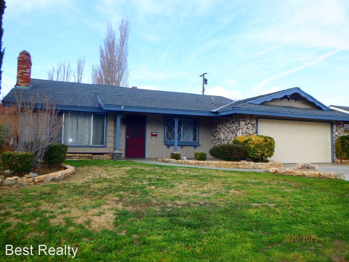 Primary Photo - 3 br, 2 bath House - 513 Maple St Tehachap...