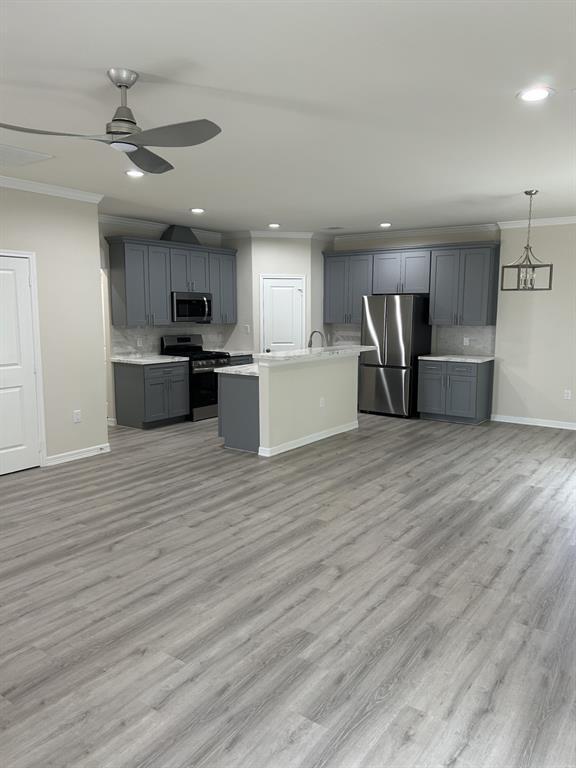 Building Photo - 9650 Champion Heavens Dr
