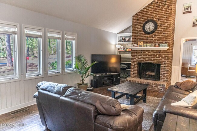 Foto del edificio - 205 Canterbury Rd