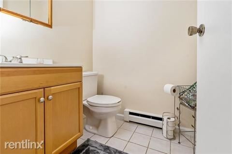 Building Photo - 1 br, 1 bath - 200 Post Rd Apt 319