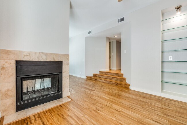 Foto del edificio - Adorable 1 bedroom 1 bath condo with spaci...
