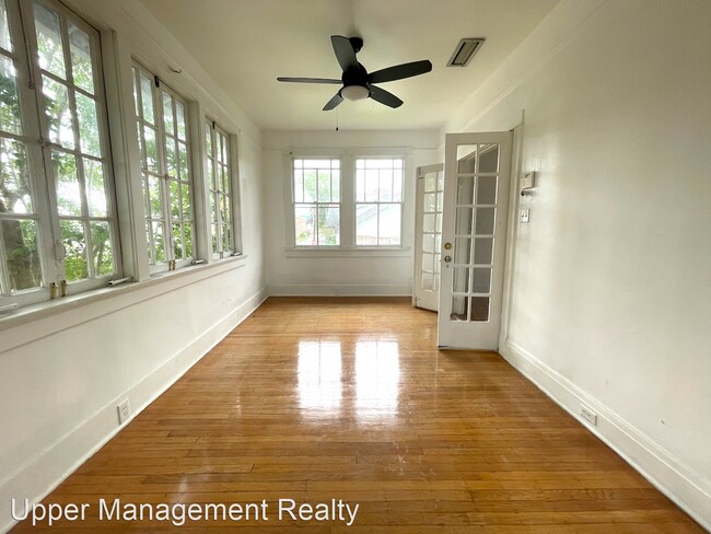 Building Photo - 3 br, 2 bath Apartment - 5416 - 5418 Story...