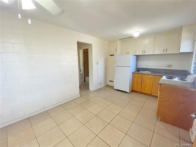 Primary Photo - 1228 Lunalilo St
