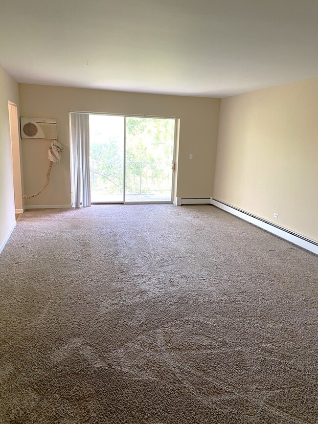 Building Photo - 1311 Finley Rd