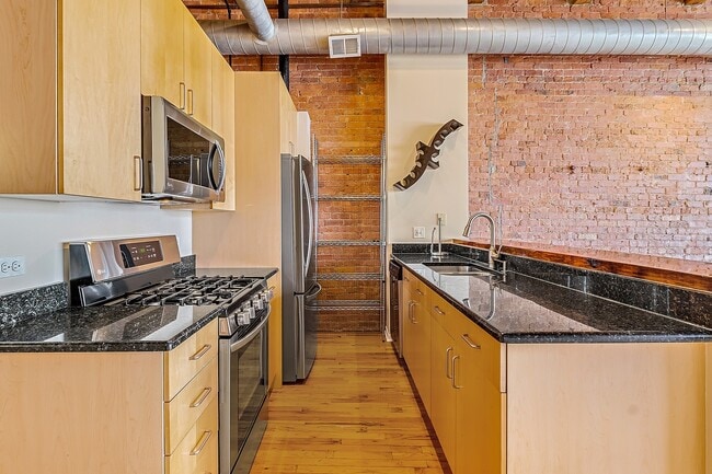 Building Photo - 1243 S Wabash Ave