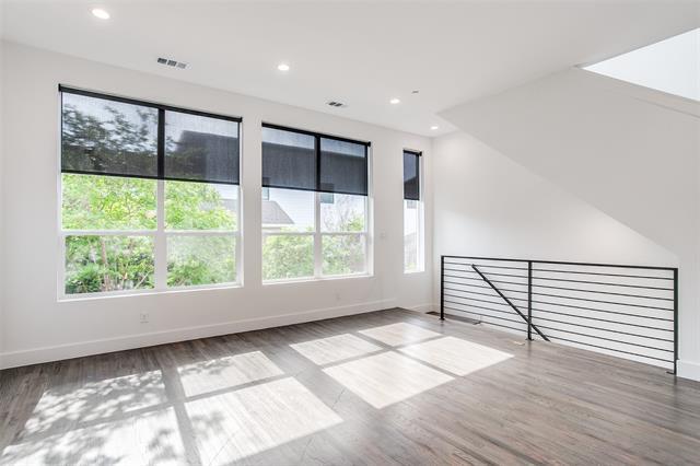 Foto del edificio - 5915 Hudson St