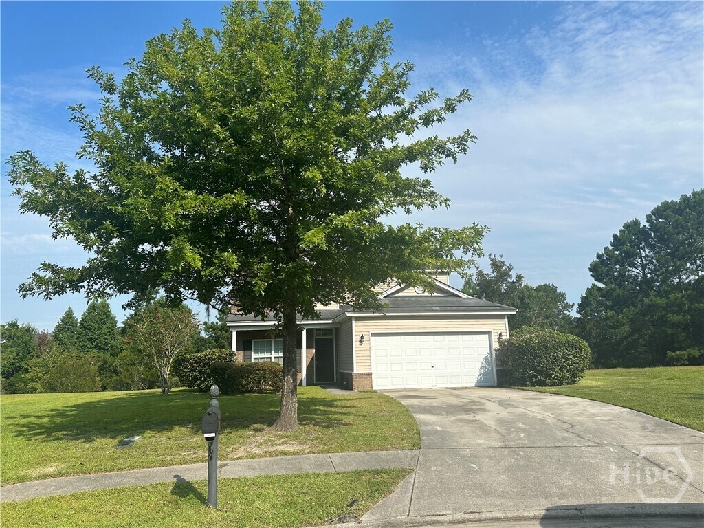 Primary Photo - 11 River Rock Rd