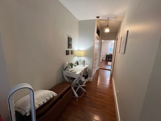 Foto del edificio - 348 Dorchester St