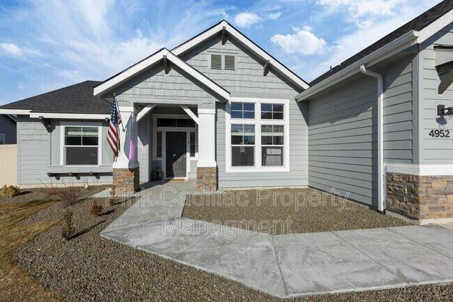 Building Photo - 4952 W Sands Basin Dr