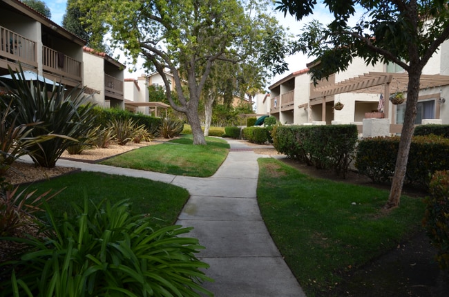 Building Photo - 11880 Bernardo Terrace