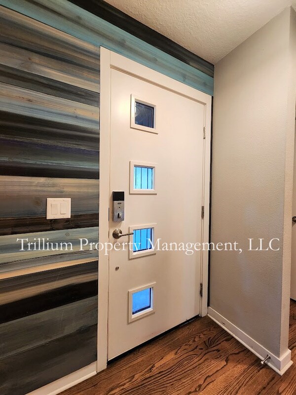 Photo - 3929 N Kiska St House