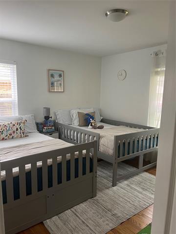 Foto del edificio - 6259 Kenwood Ave