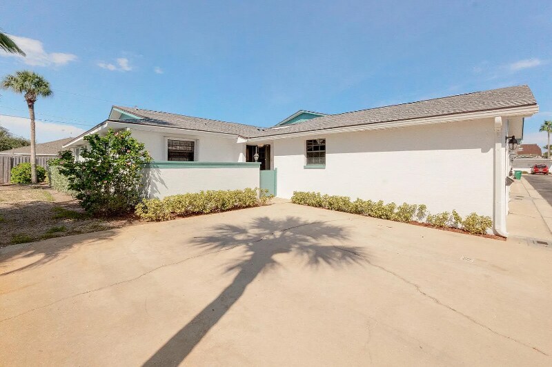 290 Paradise Blvd, Melbourne, FL 32903 Townhome Rentals in Melbourne FL