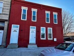 Building Photo - 2613 W Ogden Ave