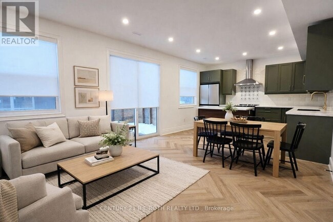 Building Photo - 42 Calverley St