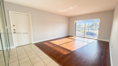 Building Photo - 7847 Miller Dr