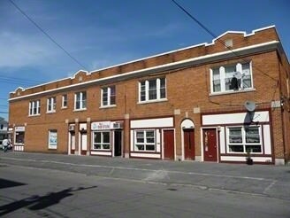 Primary Photo - 3100-3106 James St