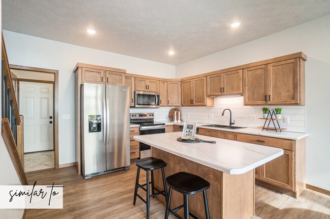 Foto del edificio - Coming Soon - Stylish 3 Bed/2.5 Eastside Townhomes!