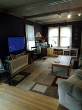 Building Photo - 64 Jenness St